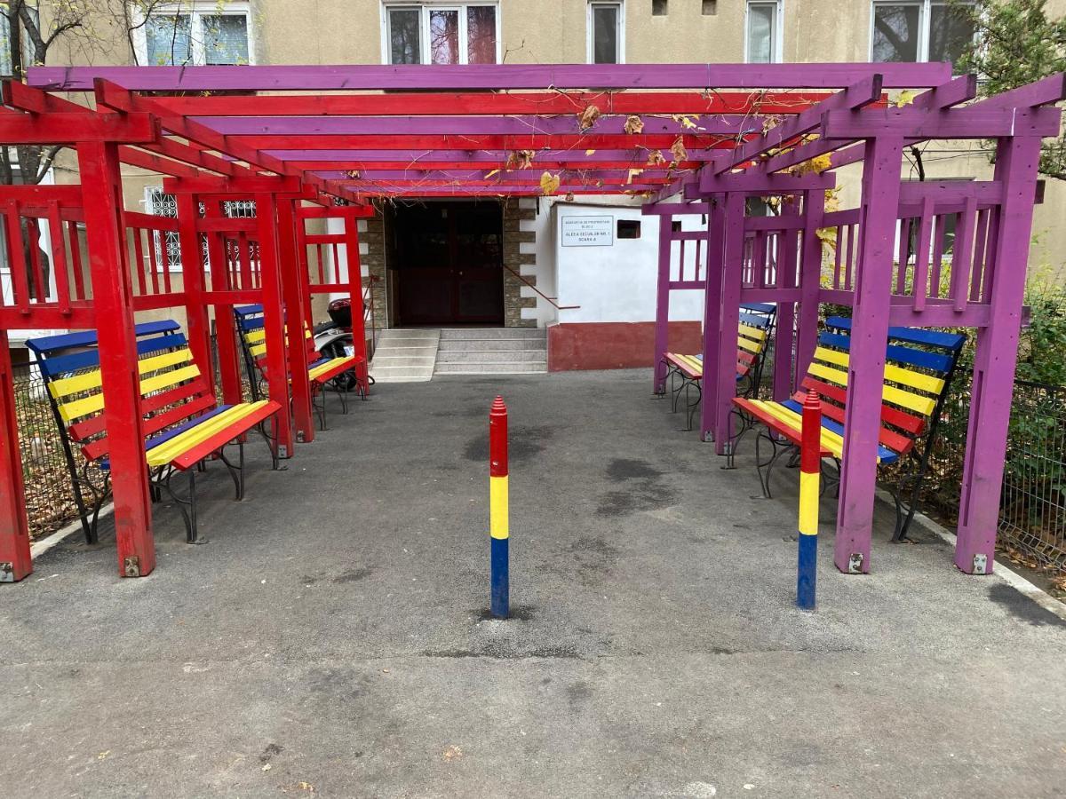 Piata Sudului Host Apartment Bucharest Exterior photo