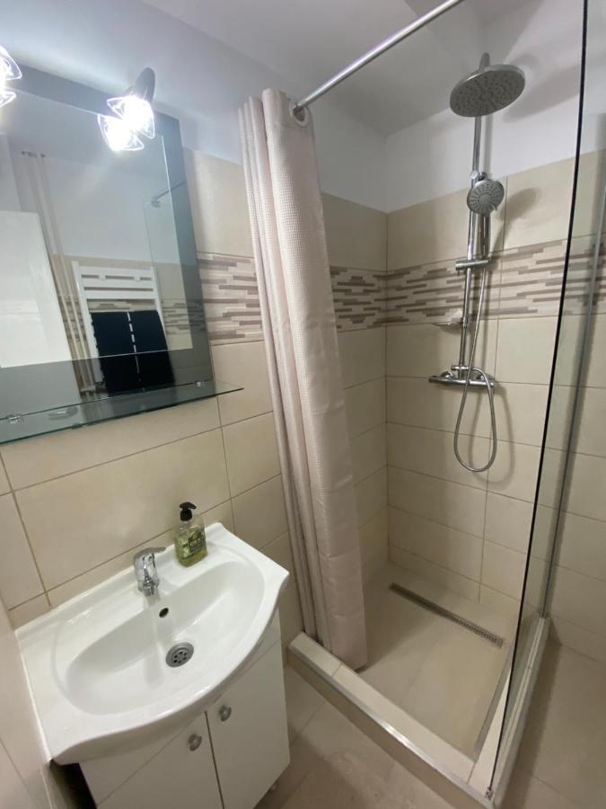 Piata Sudului Host Apartment Bucharest Exterior photo